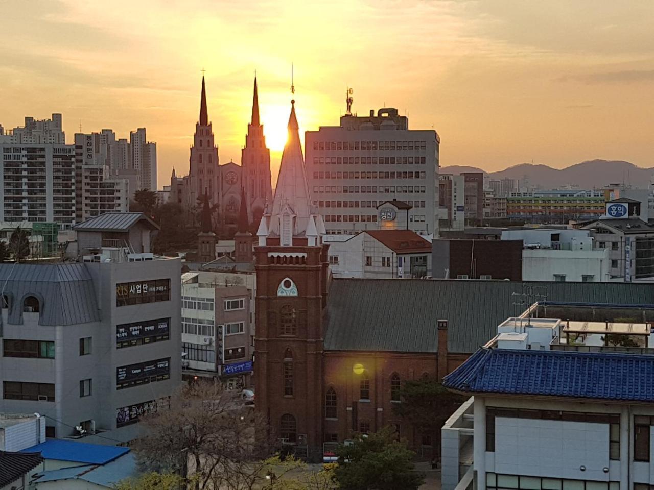 Daegu Midtown Hostel Exterior photo